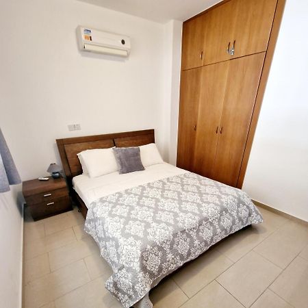 Ground floor one bedroom apartment B2, 3 pools, FREE WIFI Peyia Buitenkant foto