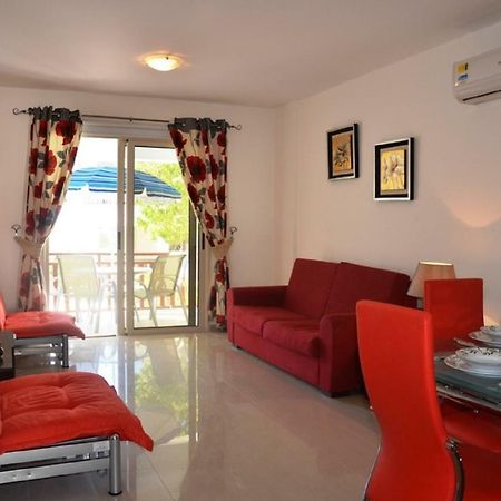 Ground floor one bedroom apartment B2, 3 pools, FREE WIFI Peyia Buitenkant foto